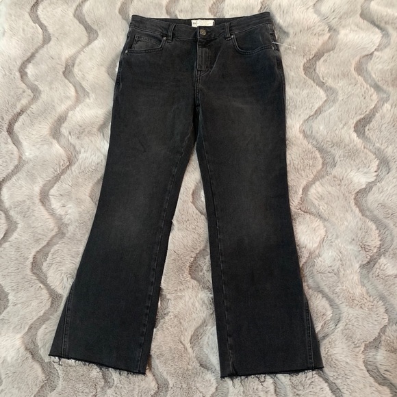 Free People Rita Crop Flare Jeans Black NWOT - Picture 2 of 6